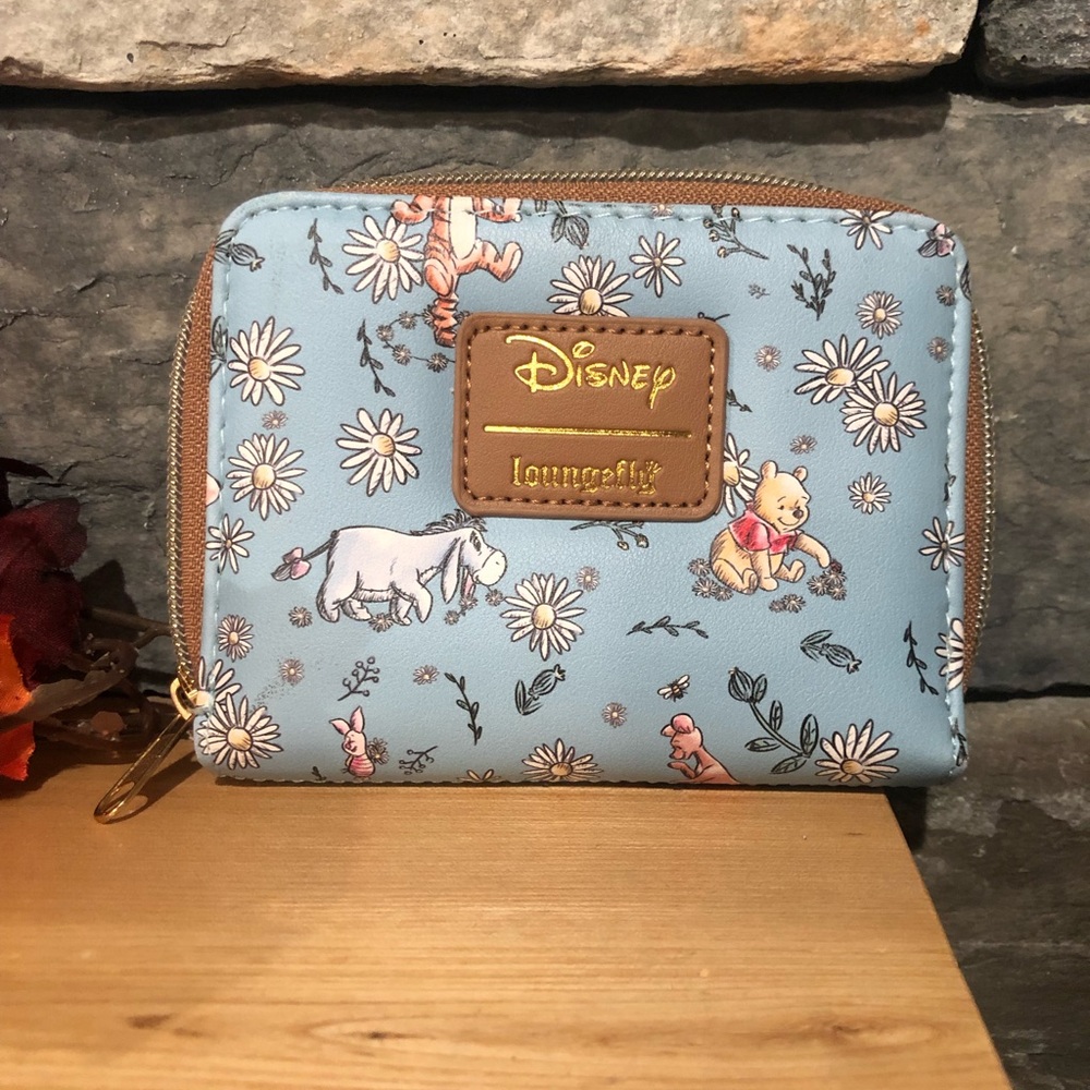 Loungefly Winne the Pooh Wallet